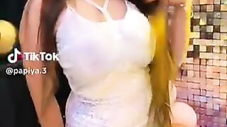 সাদা পাপিয়া