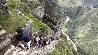 Amazing World and Travel Peru