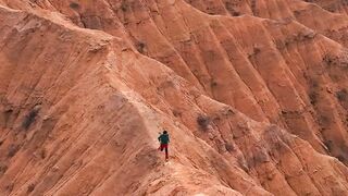 Amazing World and Travel Kyrgyzstan 3
