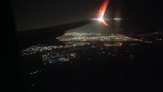 Viewing the world from an airplane