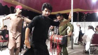 خوبصورت ہزارہ کمنٹس کر کے دسو کڑے علاقے دا کمبر ہے۔