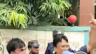 সম্পর্ক বদলে গেল একটি পলকে..........