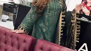 Pari paro beautiful dress