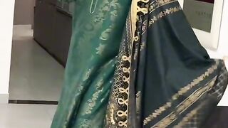 Beautiful transgender pari paro