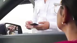 Asia Kaun karta apne