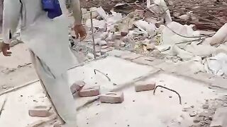 Construction work live