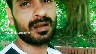দেখুন কি বলে