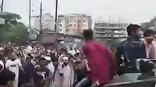 দেখেন