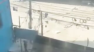 Bangladeshi police open fire for student ????????