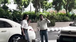 Mira Rajput Spotted At Airport Viral Masti Bollywood