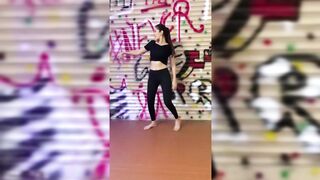 Indian Girl Dr. Elakshi Dance 7