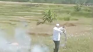 Bapak haji jagoan kita