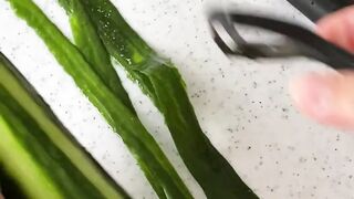 Super Salad Decoration Idea Cucumber Cutting #supersalad #vegetablecarving #cucumbergarnish (1)