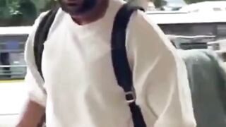 Rajkummar Rao Spotted At Airport #rajkummarao #short #shorts #trending #viral #bollywood #viralshorts