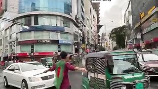 এর চেয়ে ভালো দৃশ্য আর হতে পারে