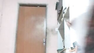 Arrancou a porta eu no tô dizendo a tu