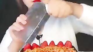 Eating show _ chinese Food _chillenokimushroom_Noodles_Short 480.