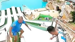 Haaland_VS_Messi_in_Water_Park_????????????
