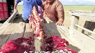 Nothing tastes better than a plate of beef keel filled with meat #Grassland Food