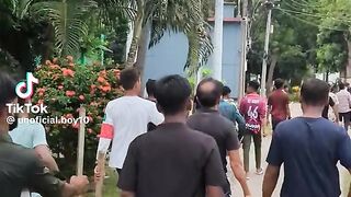 এবার ভাংচুর রাজশাহী কেন্দ্রীয় কারাগার