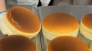 Soft Cheese Cake Japanese Style Cooking ASMR
