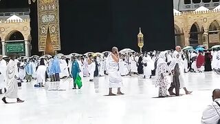 نبی_پاکﷺ_کے_خدمت_میں_ایک_خاتون_ائی????????????????????????????????