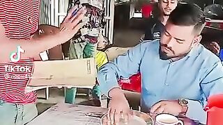 গরু খাসি মুরগি মাছ