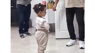 Despacito Dance by a 4.4 - years Old Girl