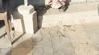 HELP PEOPLR