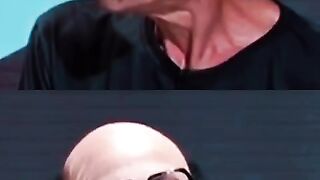 Ele pedindo se ele planta a mandioca ainda kkkk