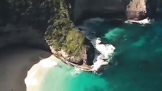 WELCOME TO BALI. WONDERFULL INDONESIA