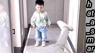 #What a smart child who did everything he could to save his mother