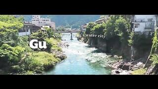 Visiting Japan's water city, Gujo Hachiman  Solo travel  Gifu prefecture  Japan travel VLOG