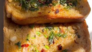 Garlic Bread | How To Make Garlic Bread | Garlic Bread Recipe