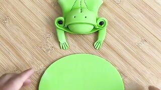 Simple and cute little frog steamed buns, make one for your family