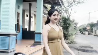 Mama muda goyang asyik