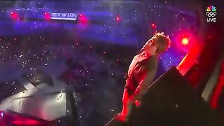 Tom Cruise performs 'epic stunt' at Olympics closing ceremony