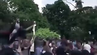 ছাত্রদের কি আনন্দ