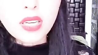 Popu privets live show muslim