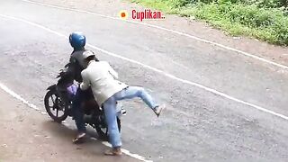 many motocyclist fail to climb the hill