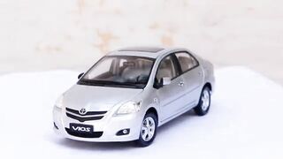 Unboxing of Toyota VIOS | Toyota Belta | Yaris Sedan 1:18 Scale Diecast Model Car