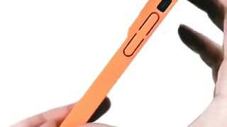 Skin-friendly matte Case, Self-contained tempered lens Protection