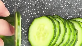 Super Salad Cucumber Decoration Ideas #SuperSalad #cuttingskills #fooddecoration