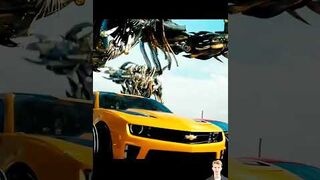 Autobots chased by Decepticons