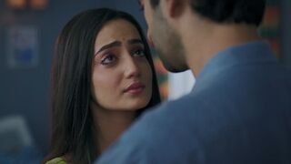 10-29 Ki Aakhri Dastak 29th July 2024 Episode 43