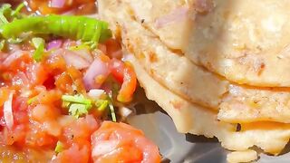 Pyaaz paratha