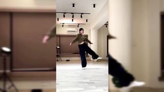 Indian Girl Kashish Dance 9