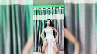 Indian Girl Janab Khan Dance 7