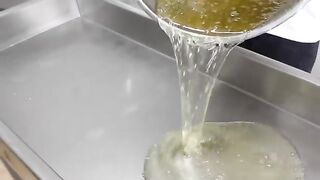 Handmade dragon's beard candy making in French way  法式巧克力龍鬚糖 - Taiwanese candy store