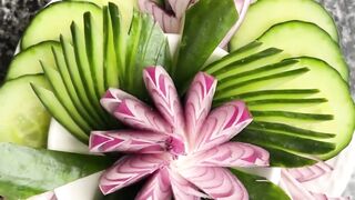 Super Salad Ideas  Onion & Cucumber Garnish #SuperSalad #cuttingskills #fooddecoration